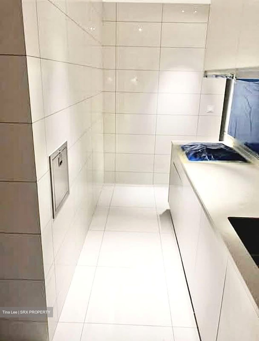 Marina One Residences (D1), Apartment #585949201
